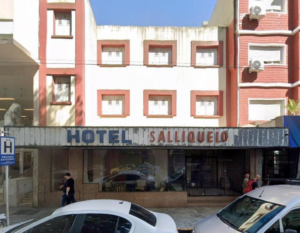 HOTEL EN VENTA - A RECICLAR O DEMOLER - LOTE DE 405 M2 - 800 M2 CUB. - CENTRO - MAR DEL PLATA