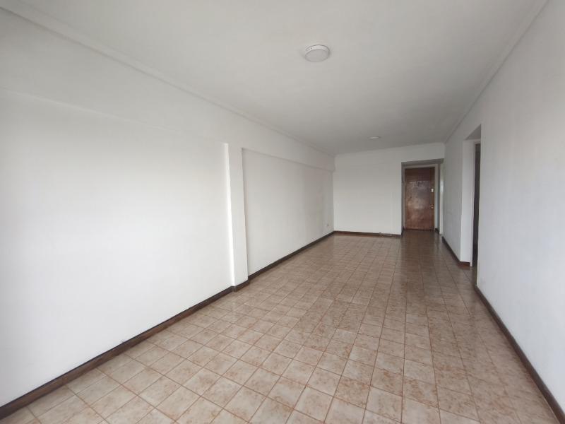Foto de VENTA DEPTO. 5 AMB + COCHERA - VILLA PRIMERA - MAR DEL PLATA, imagen 3
