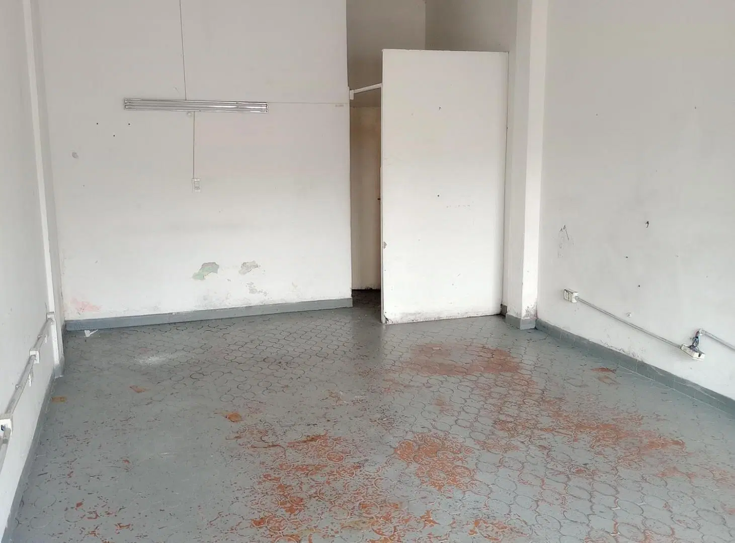VENTA DE LOCAL COMERCIALSOBRE AV COLON AL 3900 CASI GUIDO 3
