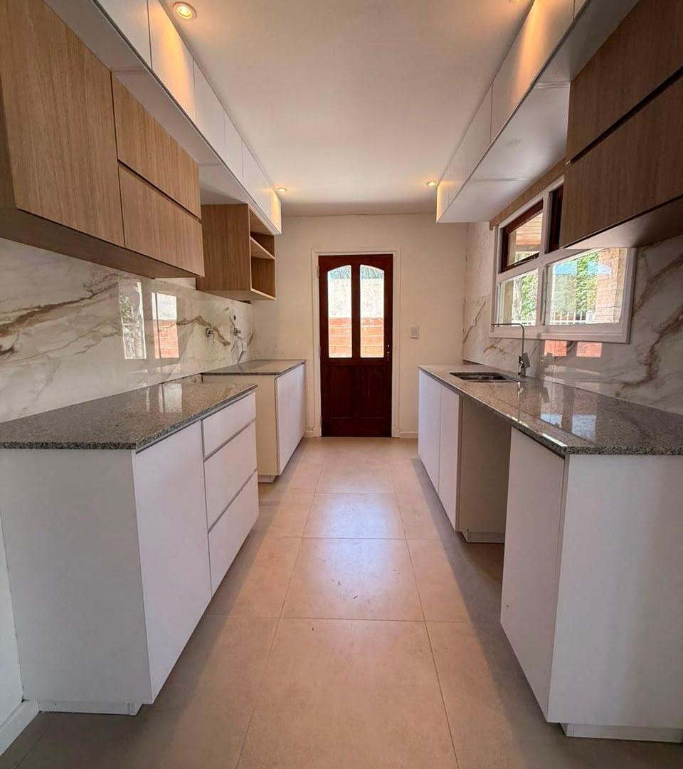 Foto de VENTA CHALET 3 AMB. RECICLADO, PARQUE, VERGARA AL 2500 PUNTA MOGOTES, imagen 3