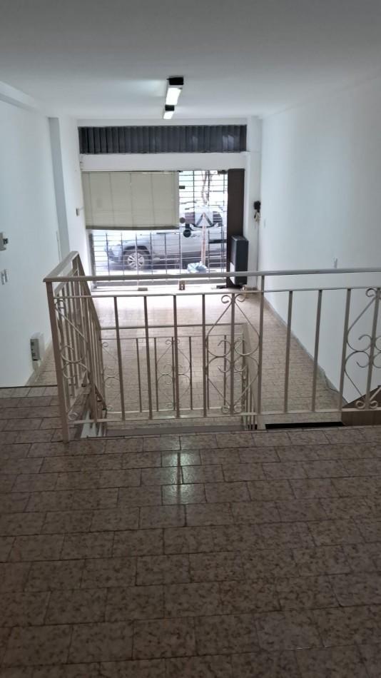 Foto de ALQUILO LOCAL COMERCIAL FRENTE. BUEN ESTADO. ZONA TRIBUNALES, imagen 1