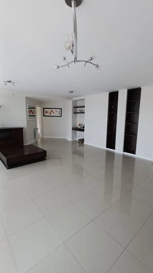Alquiler 24 meses departamento 3 amb. 4