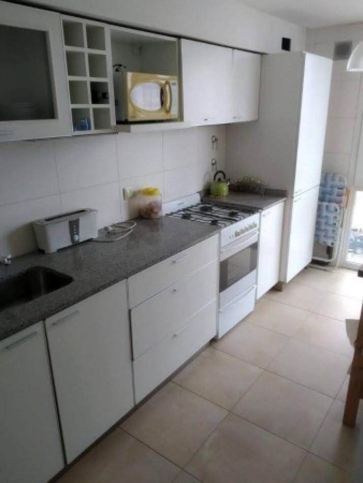 Foto de VENTA DEPARTAMENTO 2 AMB VISTA AL PUERTO, imagen 1