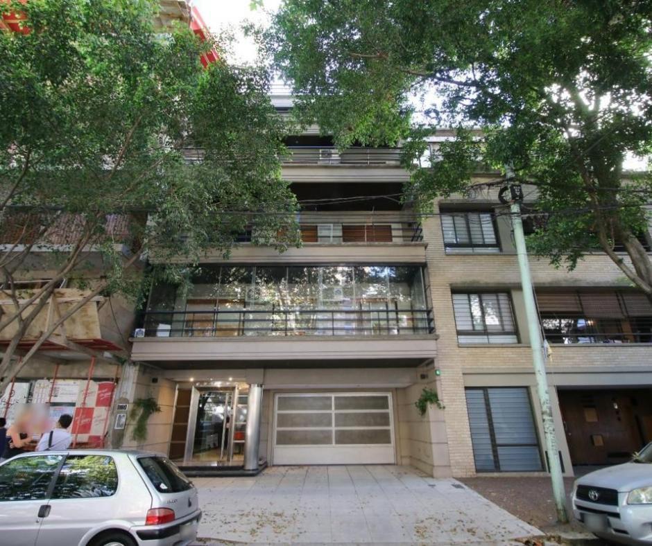 Núñez: Piso de 4 ambientes con cochera y baulera Paroissien y V. de Obligado