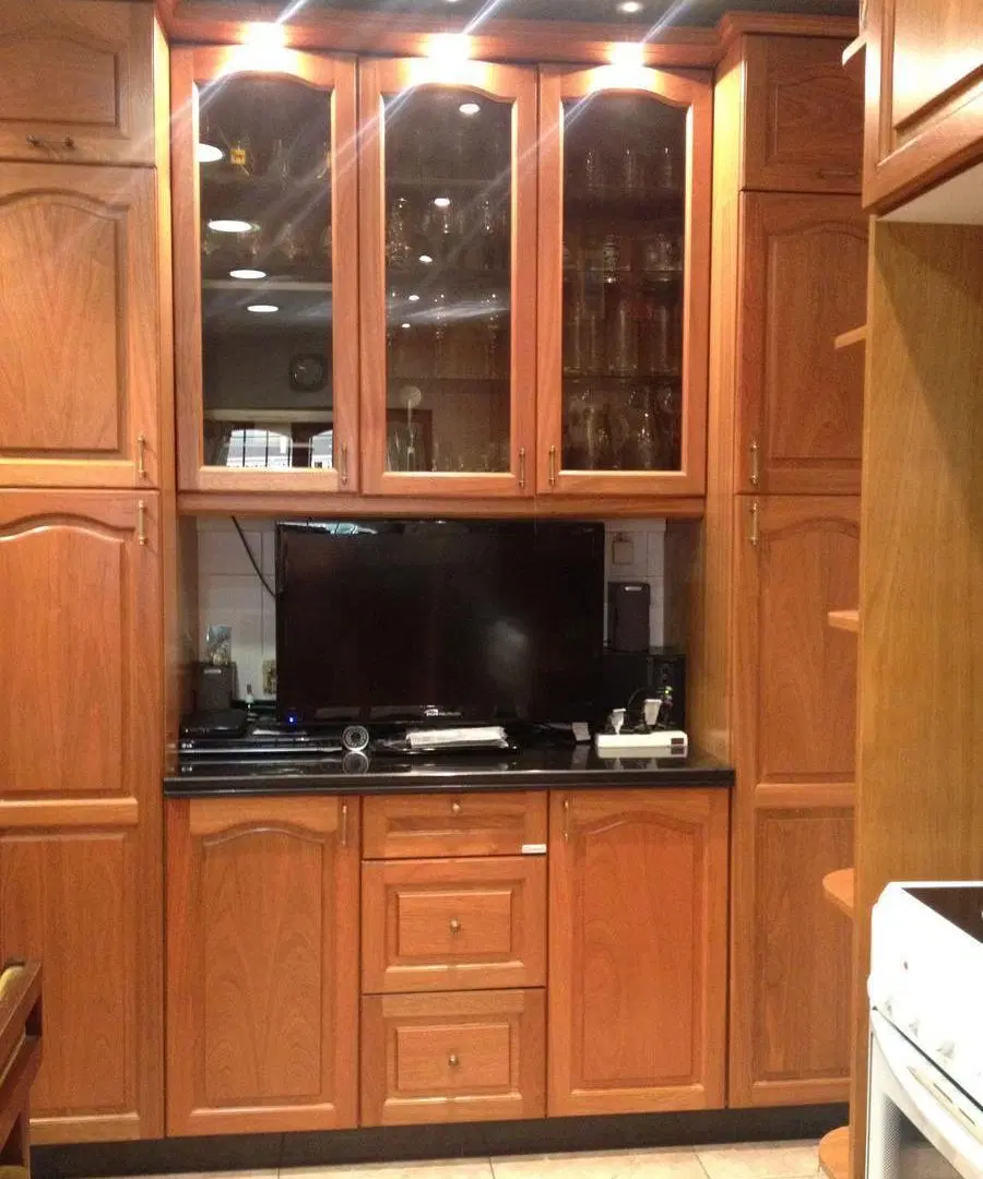Olivos: Chalet de 6 ambientes Garage y Quincho Lote 10x50 Hay que verlo! 5