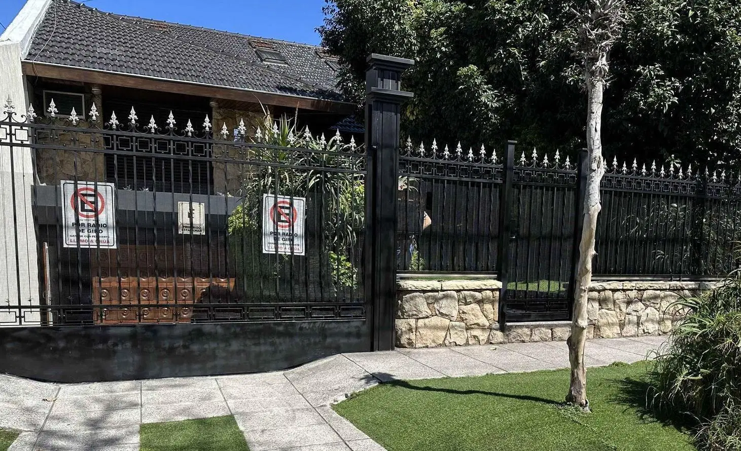 Olivos: Chalet de 6 ambientes Garage y Quincho Lote 10x50 Hay que verlo! 3