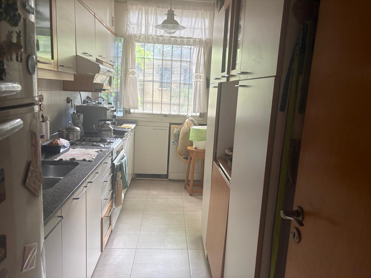 Foto de Venta departamento en Colegiales: 3 ambientes con gran patio Ciudad de, imagen 4