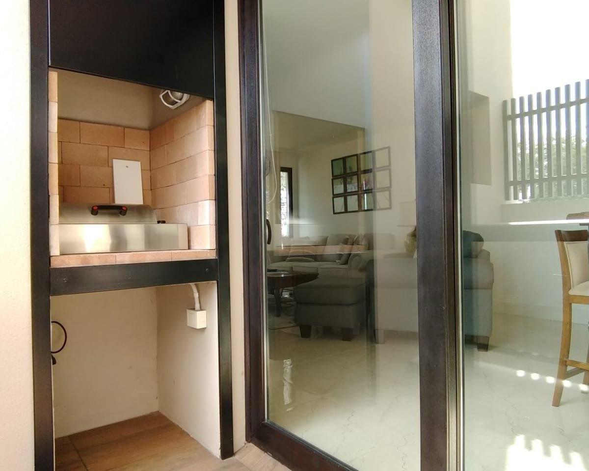 Departamento 4 ambientes con amenities 2 cocheras Playa Grande