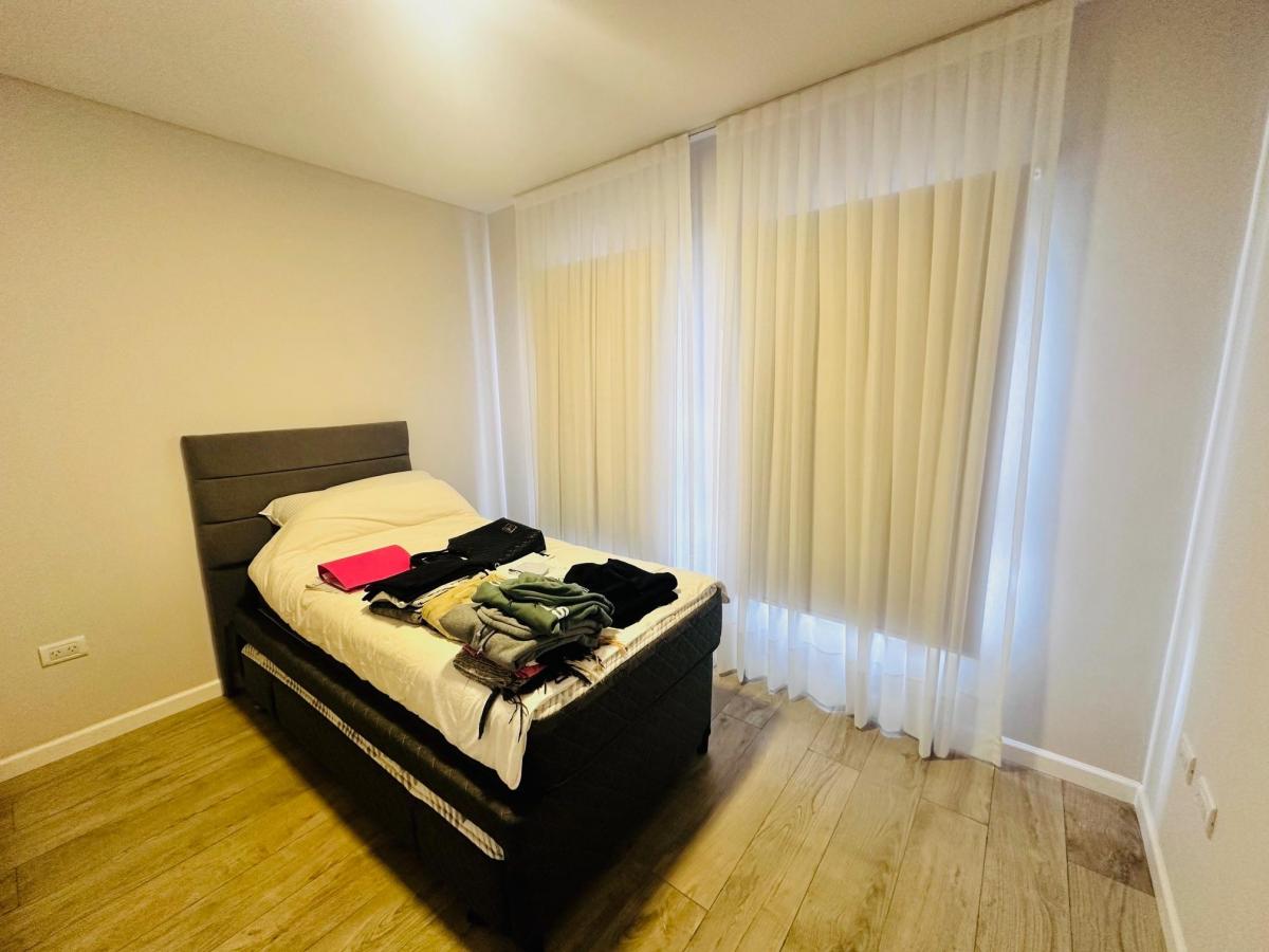 Piso 4 Ambientes, Cochera y Terraza Privada 5