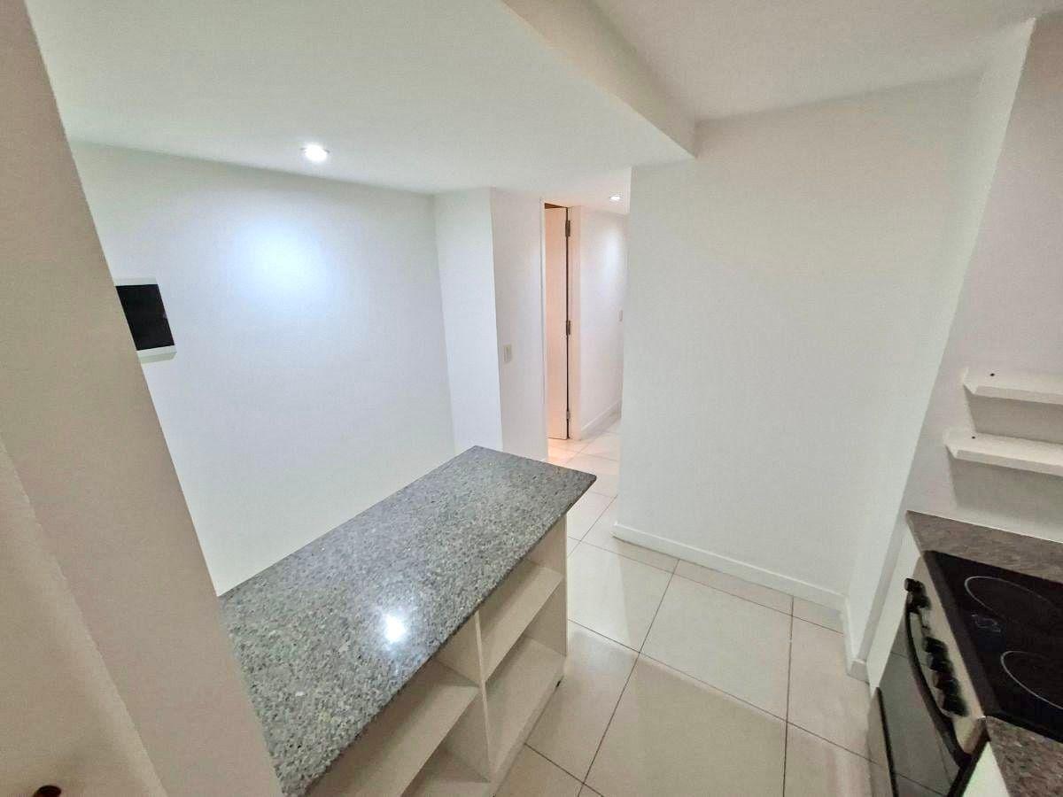 Foto de Alquiler departamento 3 ambientes zona Shopping Aldrey, imagen 2