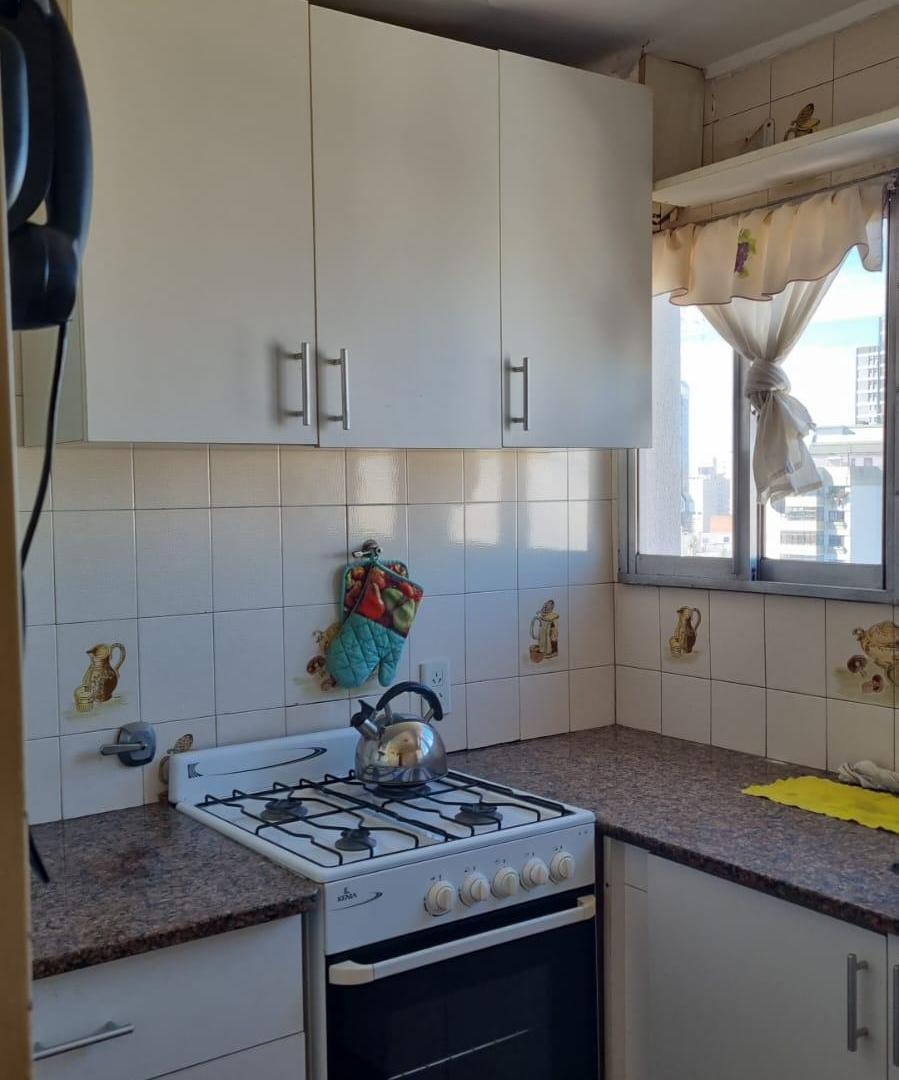 Foto de ALQUILER/VENTA - DPTO 3 AMBIENTES - MUY LUMINOSO - LURO 3000, imagen 4