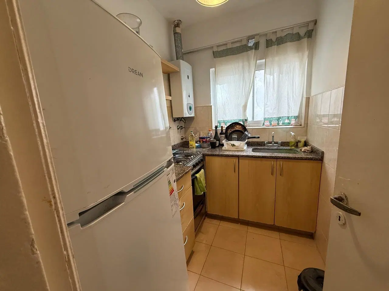Departamento  Próximo a Plaza Colón y Plaza Mitre 3