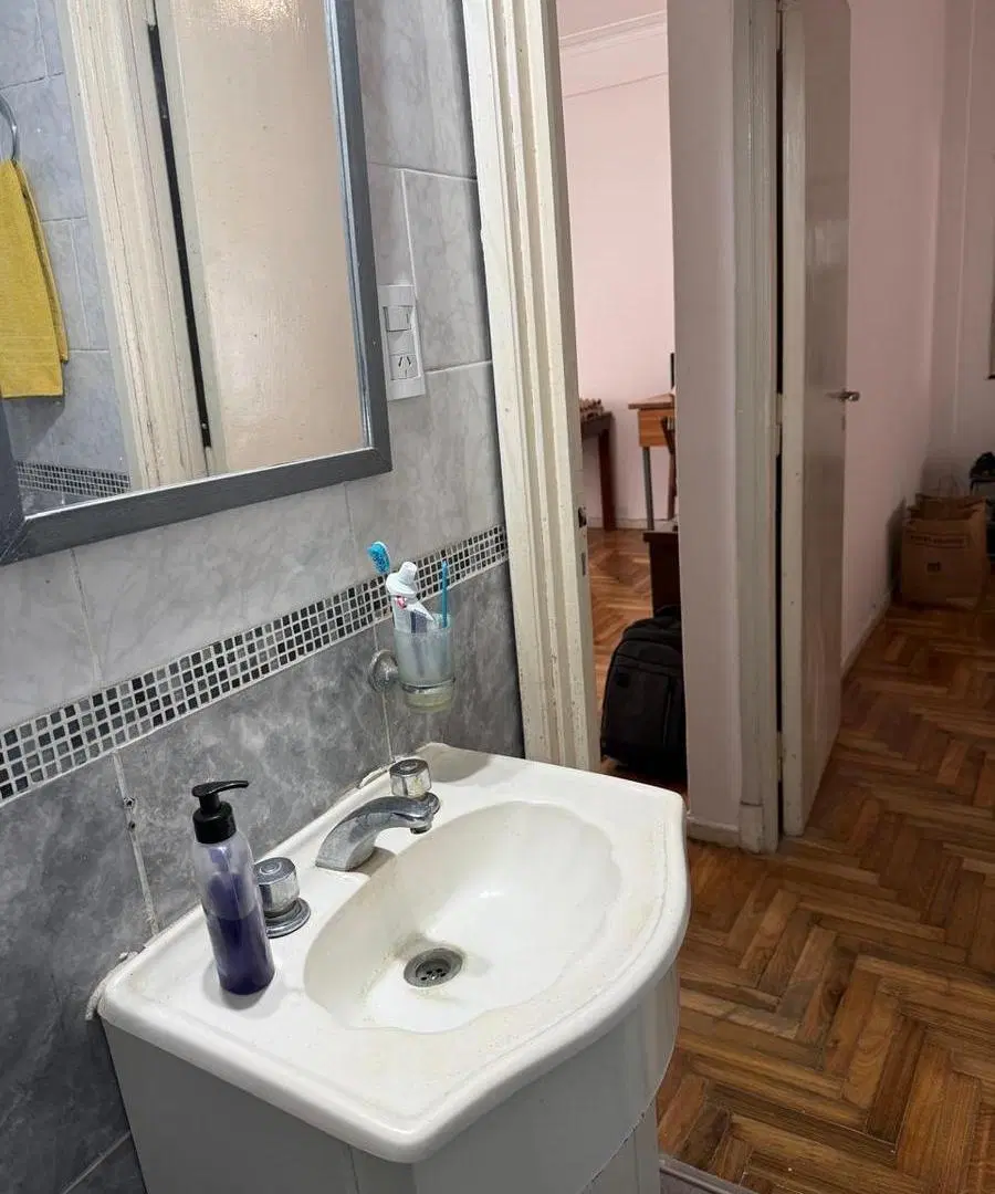 Departamento  Próximo a Plaza Colón y Plaza Mitre 5