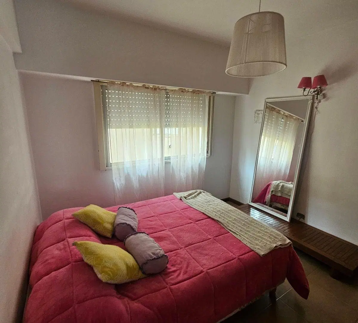 Departamento 2 Ambientes en venta zona Aldrey 5