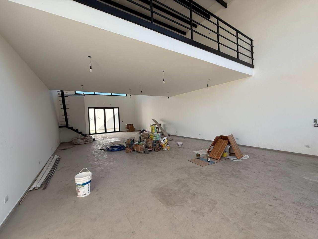 Foto de Local - Las Colinas P.Ramos, imagen 1