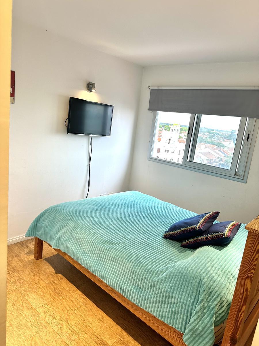 Foto de Departamento distribuido en un piso con terraza privada, imagen 4