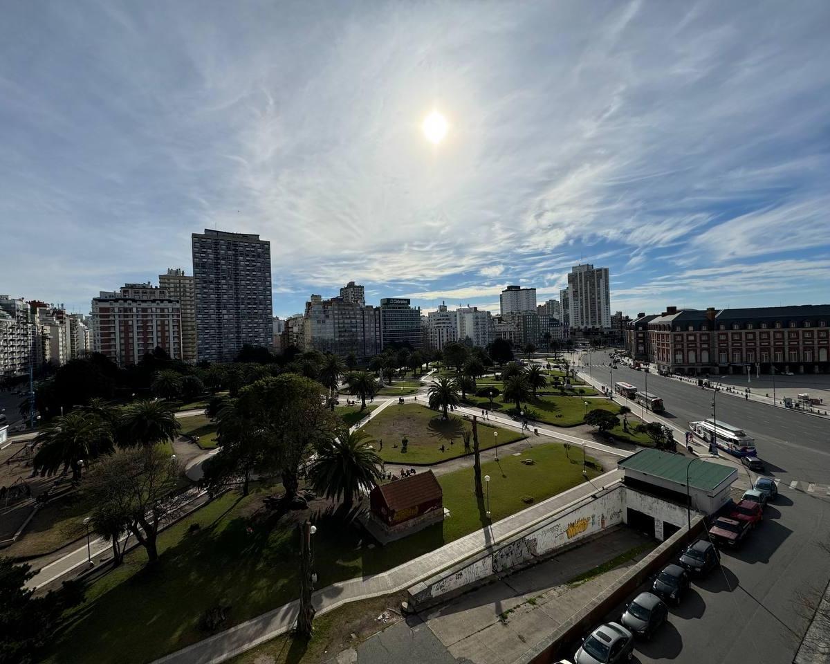 Departamento en Plaza Colón 3