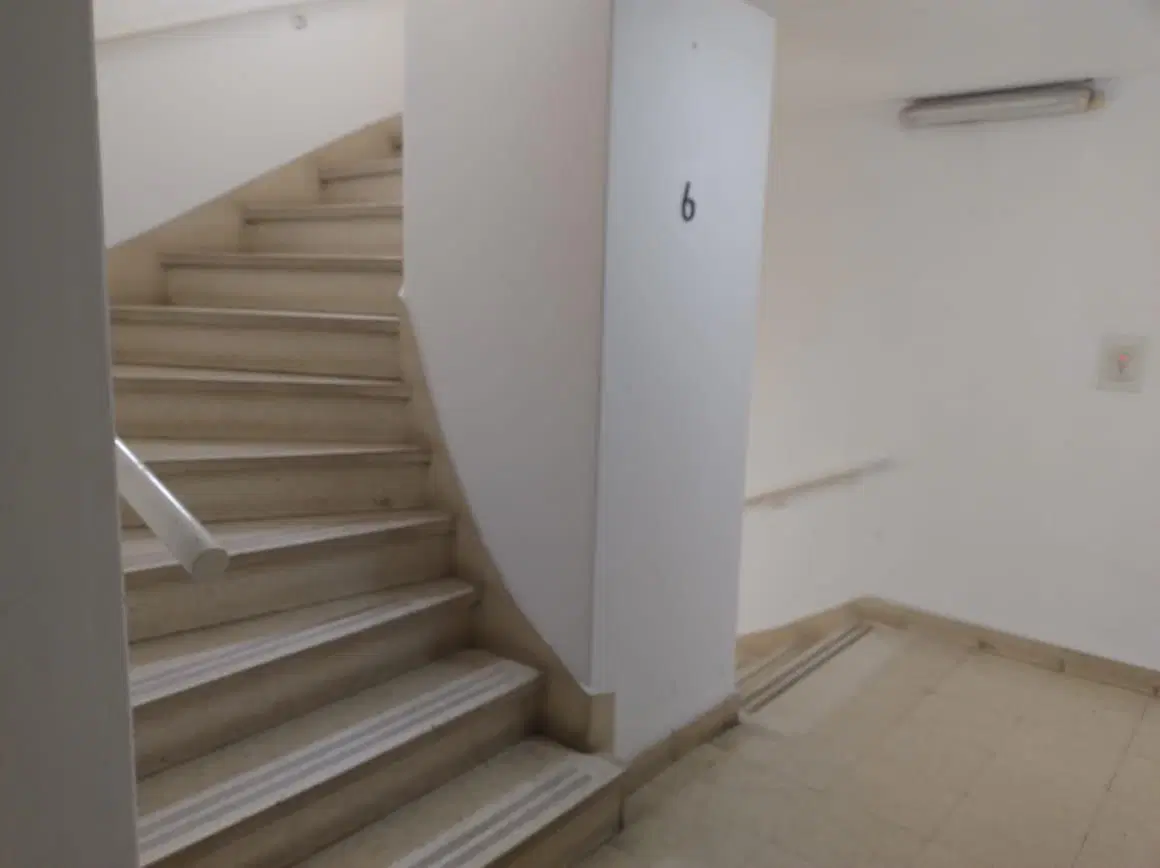 Departamento en La Perla Sur 3