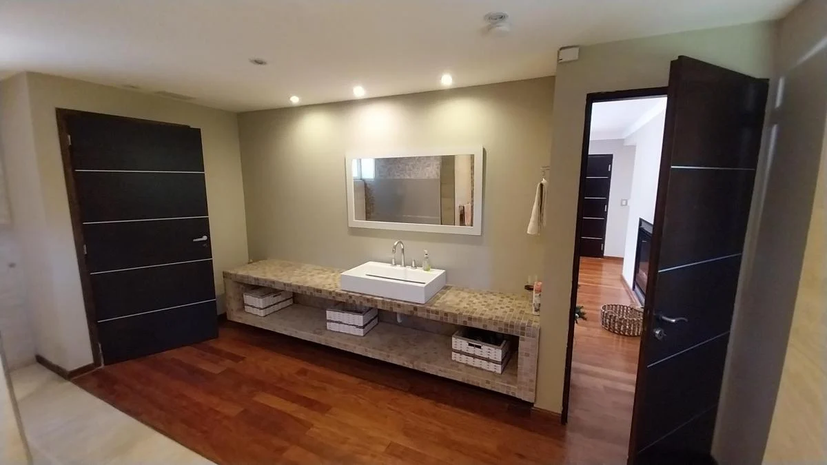 CHALET EN VENTA EN SIERRA DE LOS PADRES - TOMA DPTO. EN MDP.