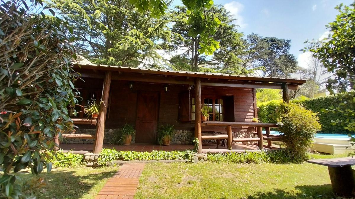 CABAÑA CON QUINCHO APTA CREDITO EN VENTA EN SIERRA DE LOS PADRES - GAS NATURAL