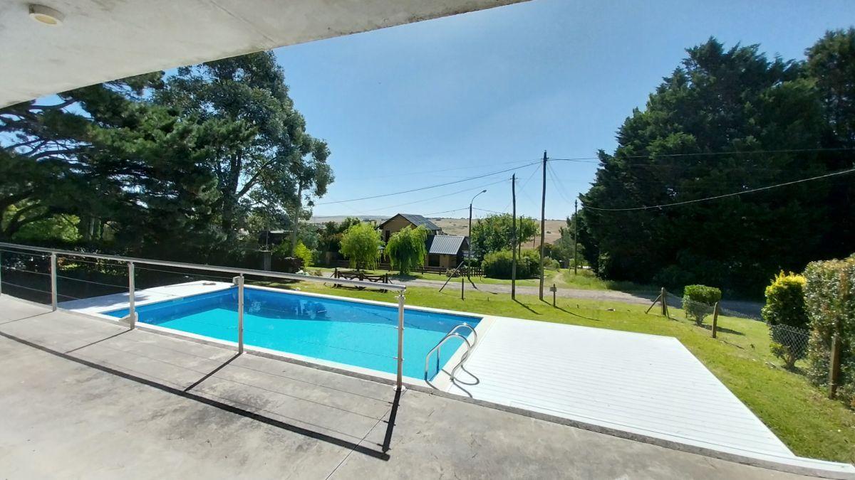 Foto de Moderna casa en venta en Sierra de los Padres. A mts. del gas natural, imagen 4