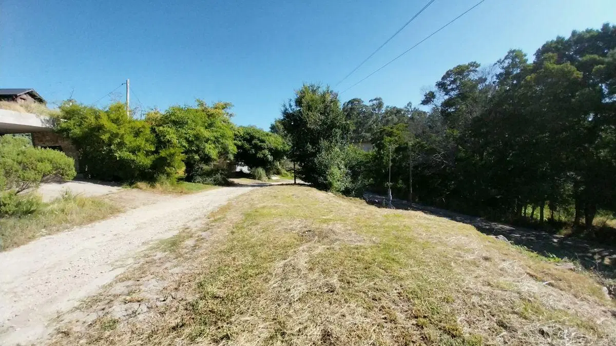 OPORTUNIDAD. LOTE RETASADO EN VENTA EN SIERRA DE LOS PADRES CON PLANOS APROBADOS Y VISTA PANORAMICA. 4