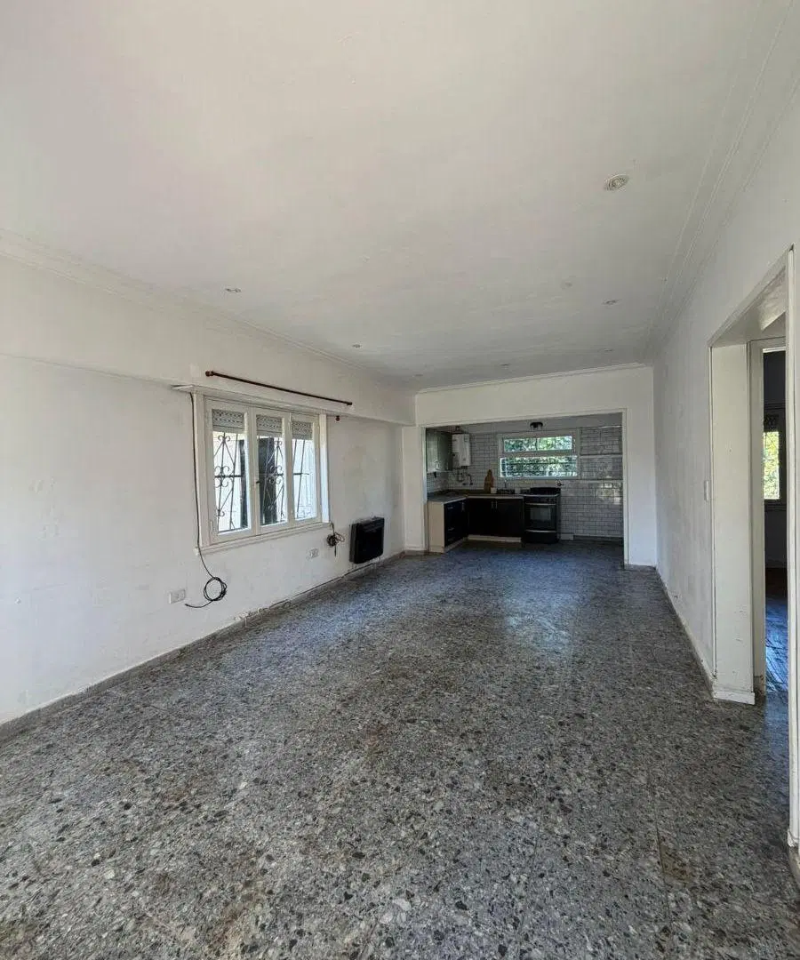 Chalet 3 ambientes, emplazado en 1 planta, barrio Zacagnini 1