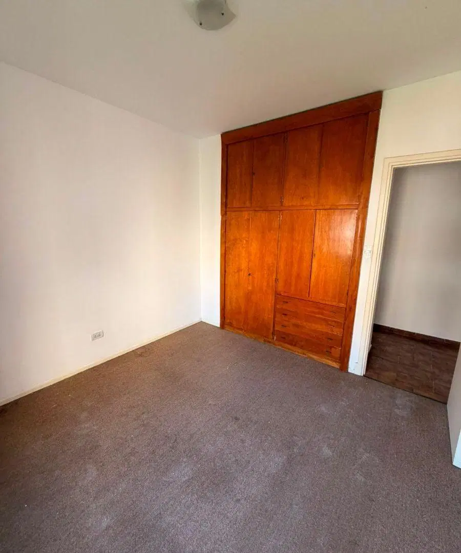 Alquiler 24 meses, departamento 3 ambientes, 1er piso por escalera. 3