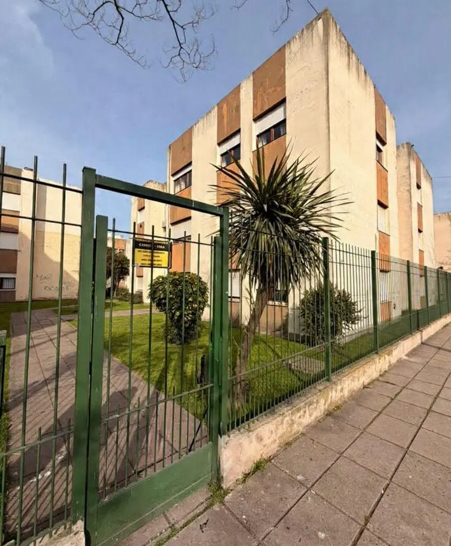 Alquiler 24 meses, departamento 3 ambientes, 1er piso por escalera. 4