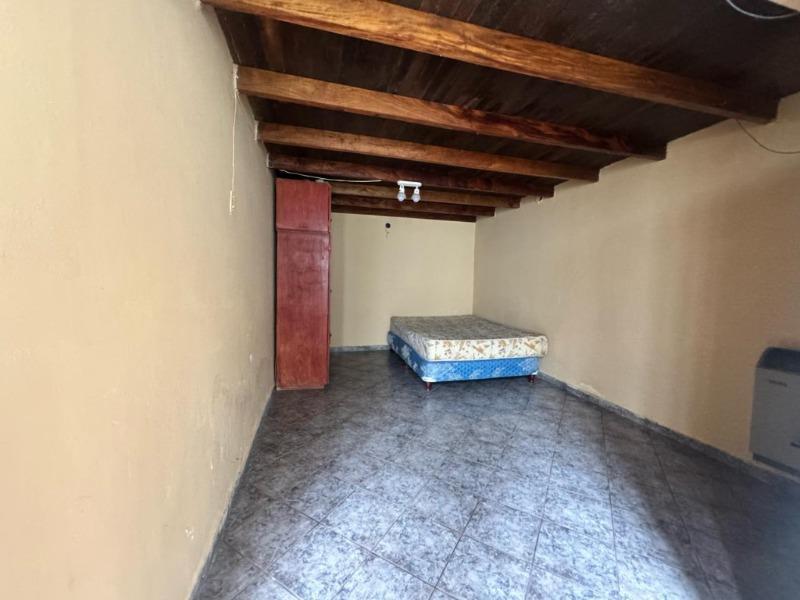 Casa de Estilo a Reciclar, en Zona Nueva Pompeya 5