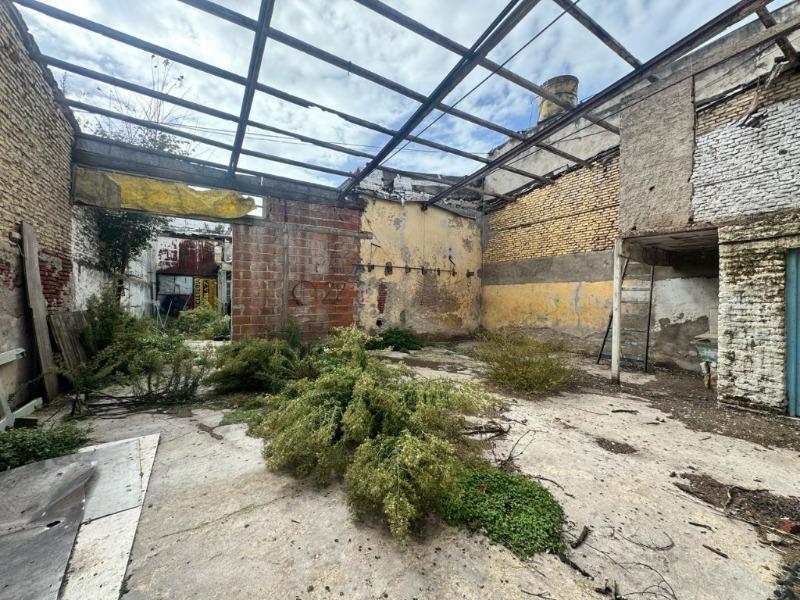 Casa de Estilo a Reciclar, en Zona Nueva Pompeya 3