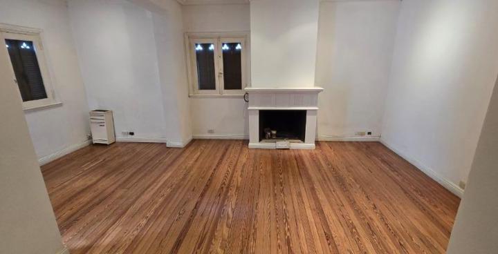 ALQUILER chalet 4 ambientes zona la perla. apto uso profesional 4