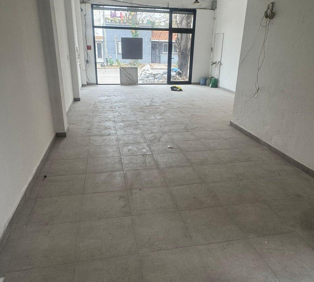 Foto de VENTA LOCAL RECICLADO, imagen 4