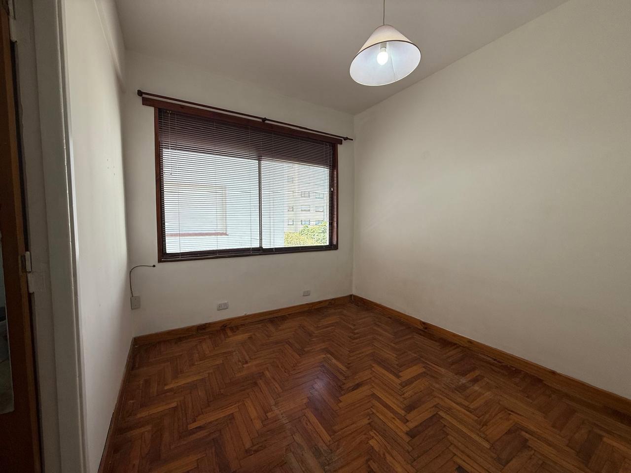 Foto de Alquiler 2 ambientes zona plaza mitre., imagen 3