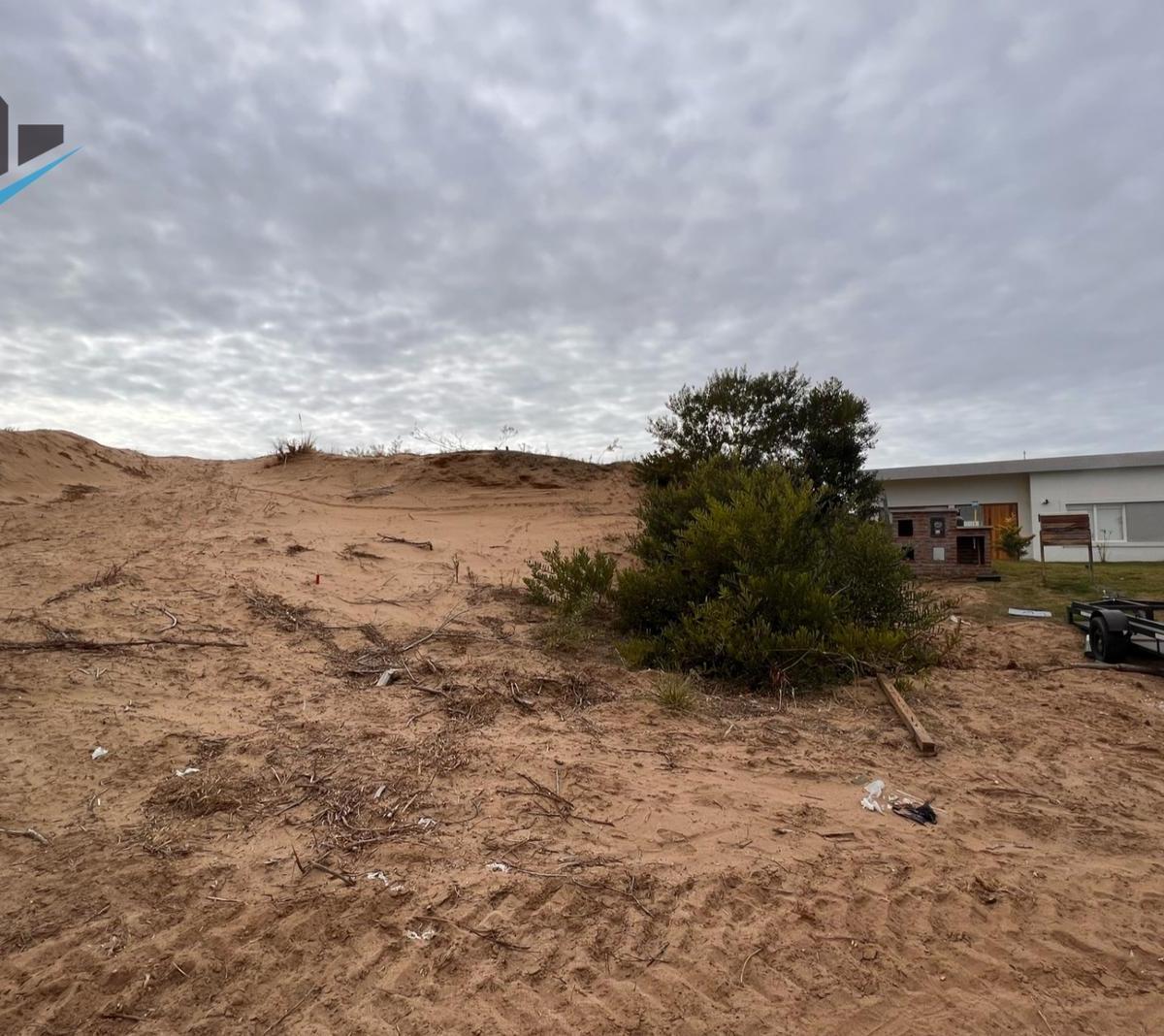 Terreno en Venta en Costa Esmeralda 4