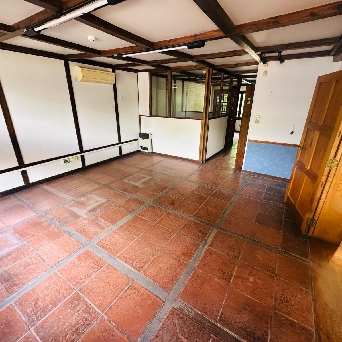 Foto de 2 locales y un dpto en venta en Pinamar, imagen 5
