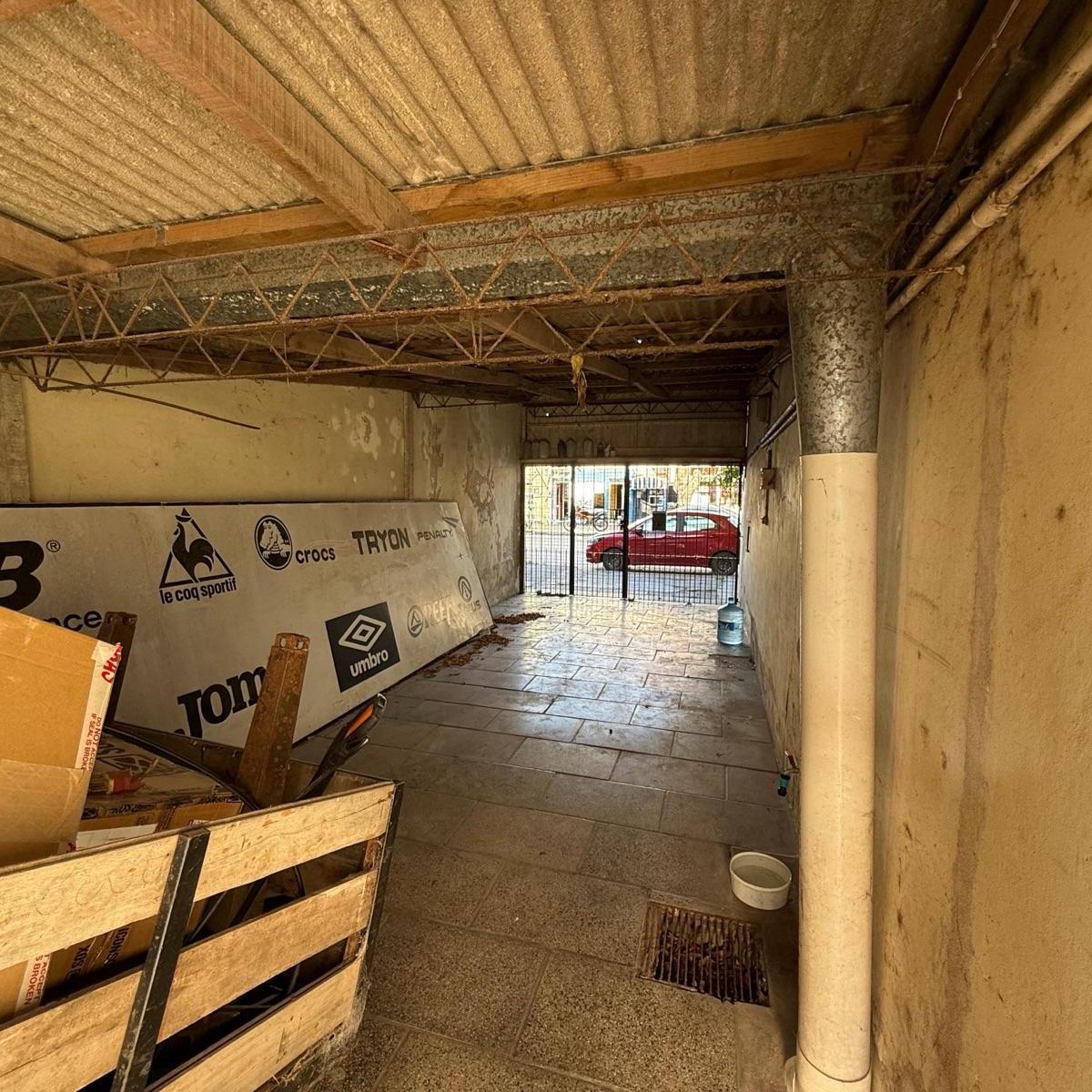 Foto de Edificio Comercial en venta en General Madariaga, imagen 2