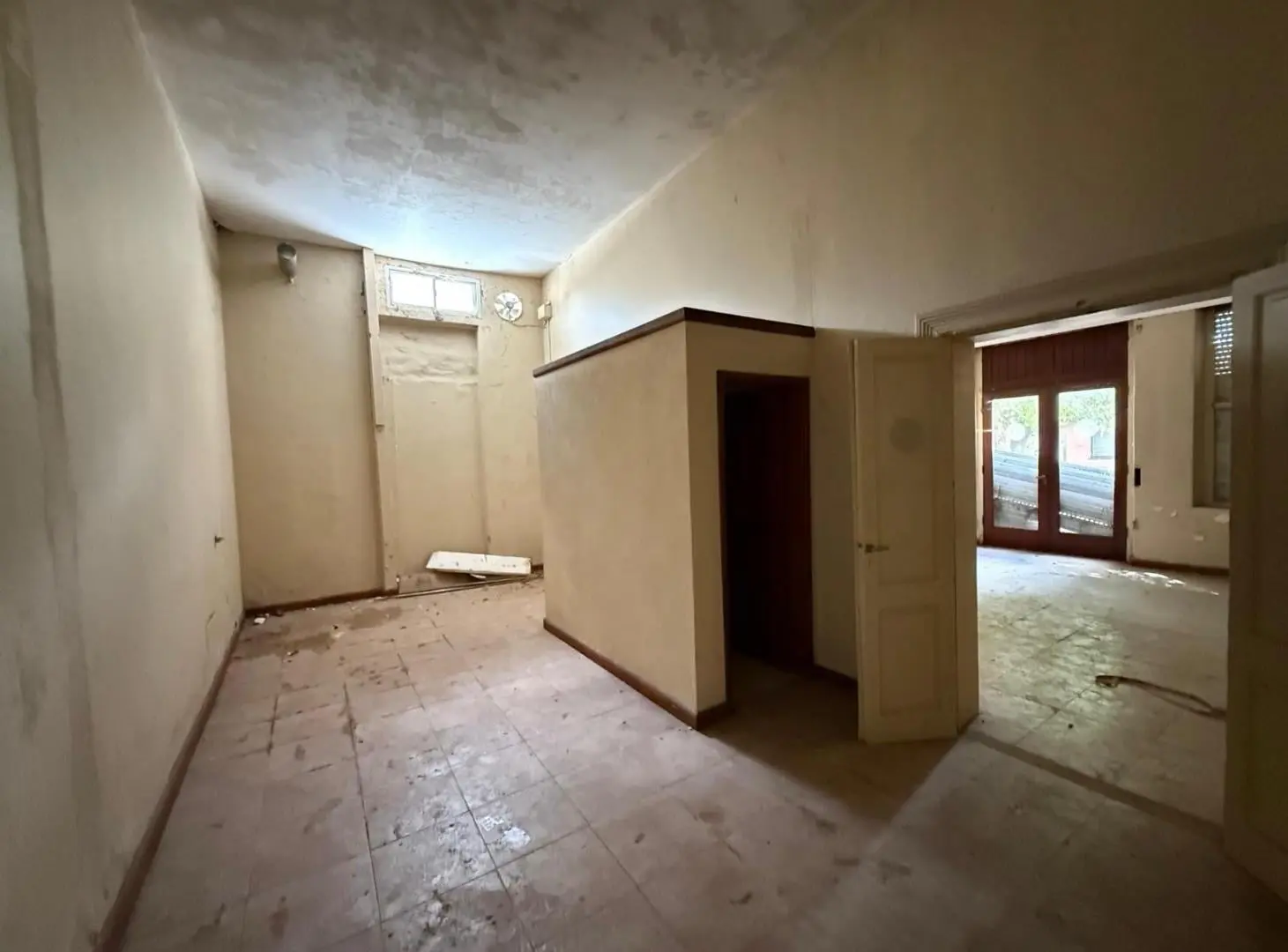 Local, Deposito y gran terreno en venta, Madariaga. 4