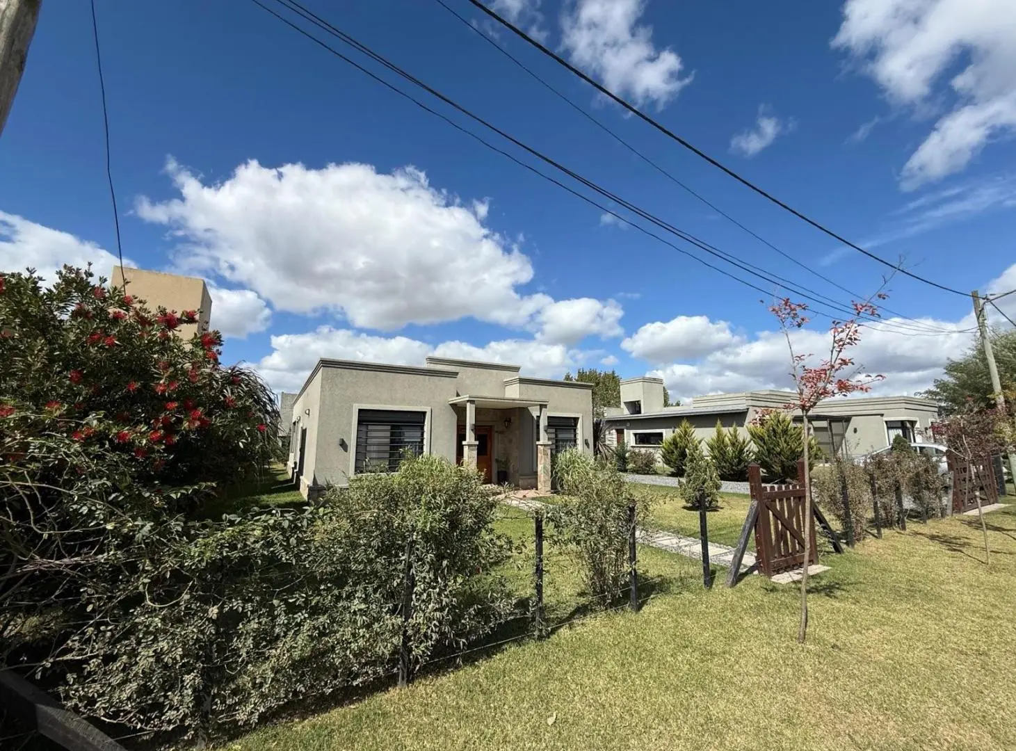 Hermosa Casa en Madariaga 2