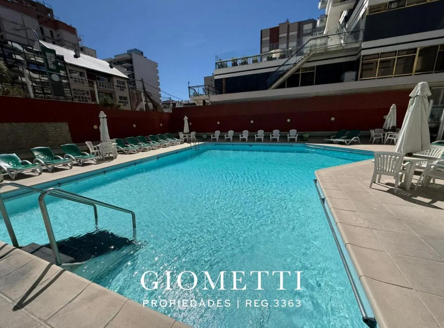 Departamento en Playa Grande 5