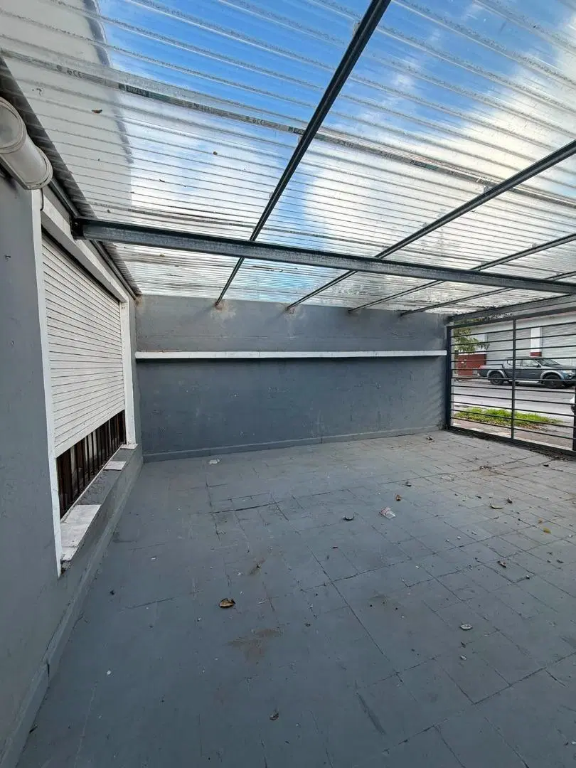 VENTA PROPIEDAD EN BLOCK EN ZONA COMERCIAL LURO Y BRONZINI 3