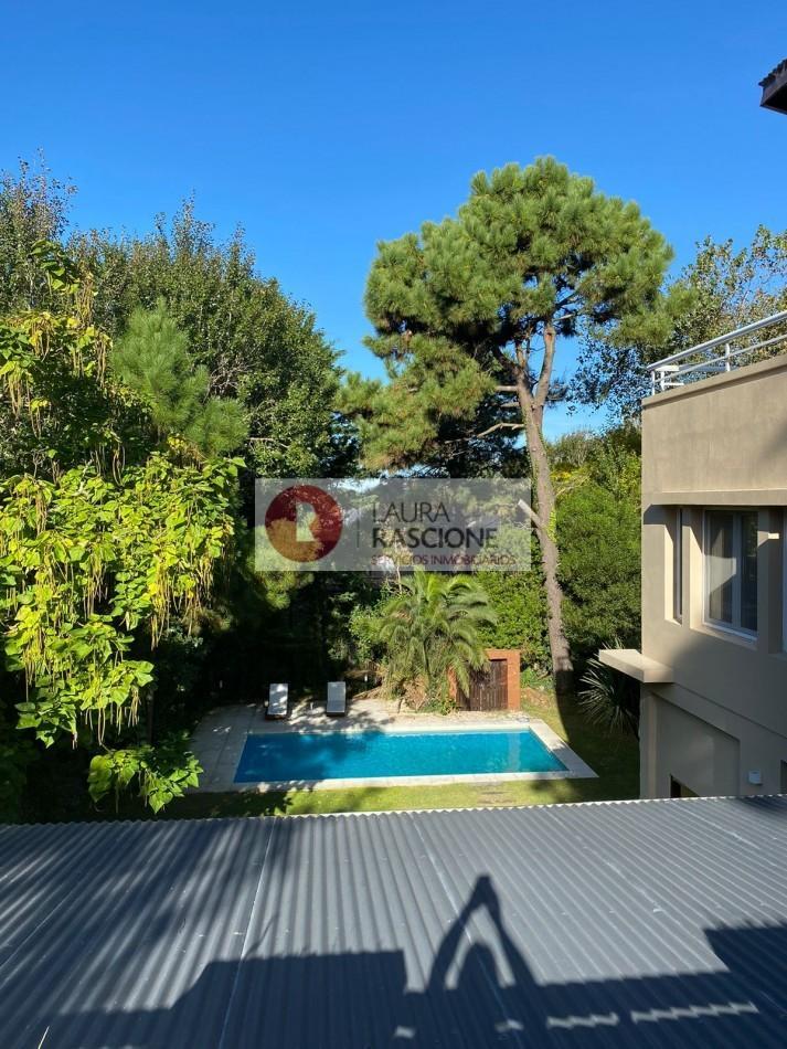 Foto de CASA CON PISCINA EN CARILO, imagen 2