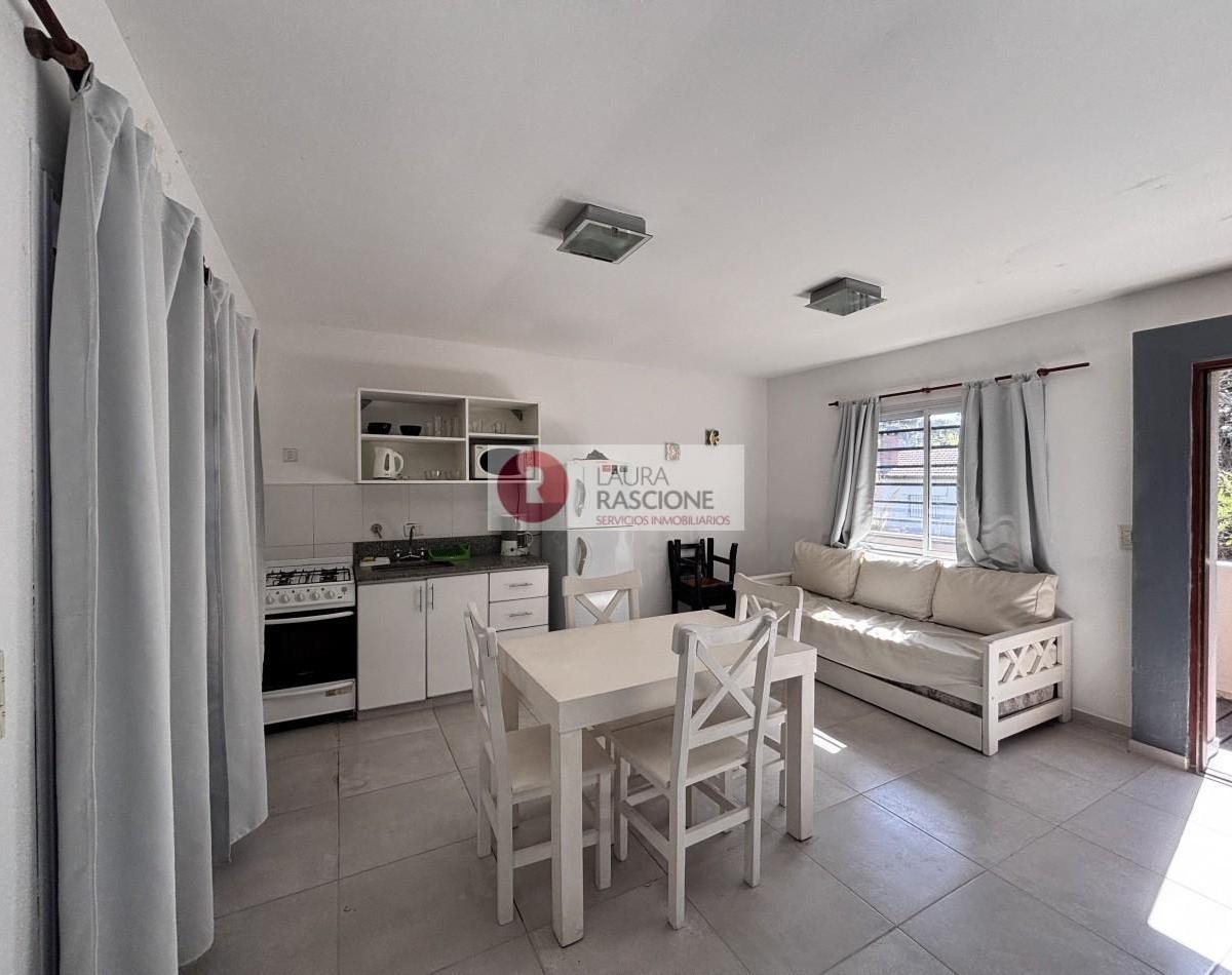 DEPARTAMENTO 2AMB EN MAR DE OSTENDE UNA CUADRA AL MAR