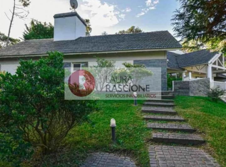 Casa en Venta en Carilo 4