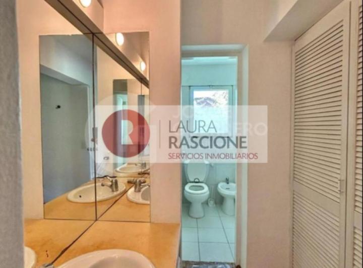 Casa en venta en Carilo, sobre Avutarda a 100 mas del mar! 5