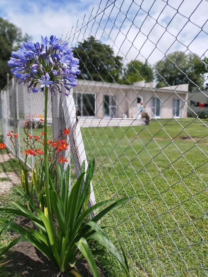 Chalet 3 amb de 120m2 con gran parque. El Tejado