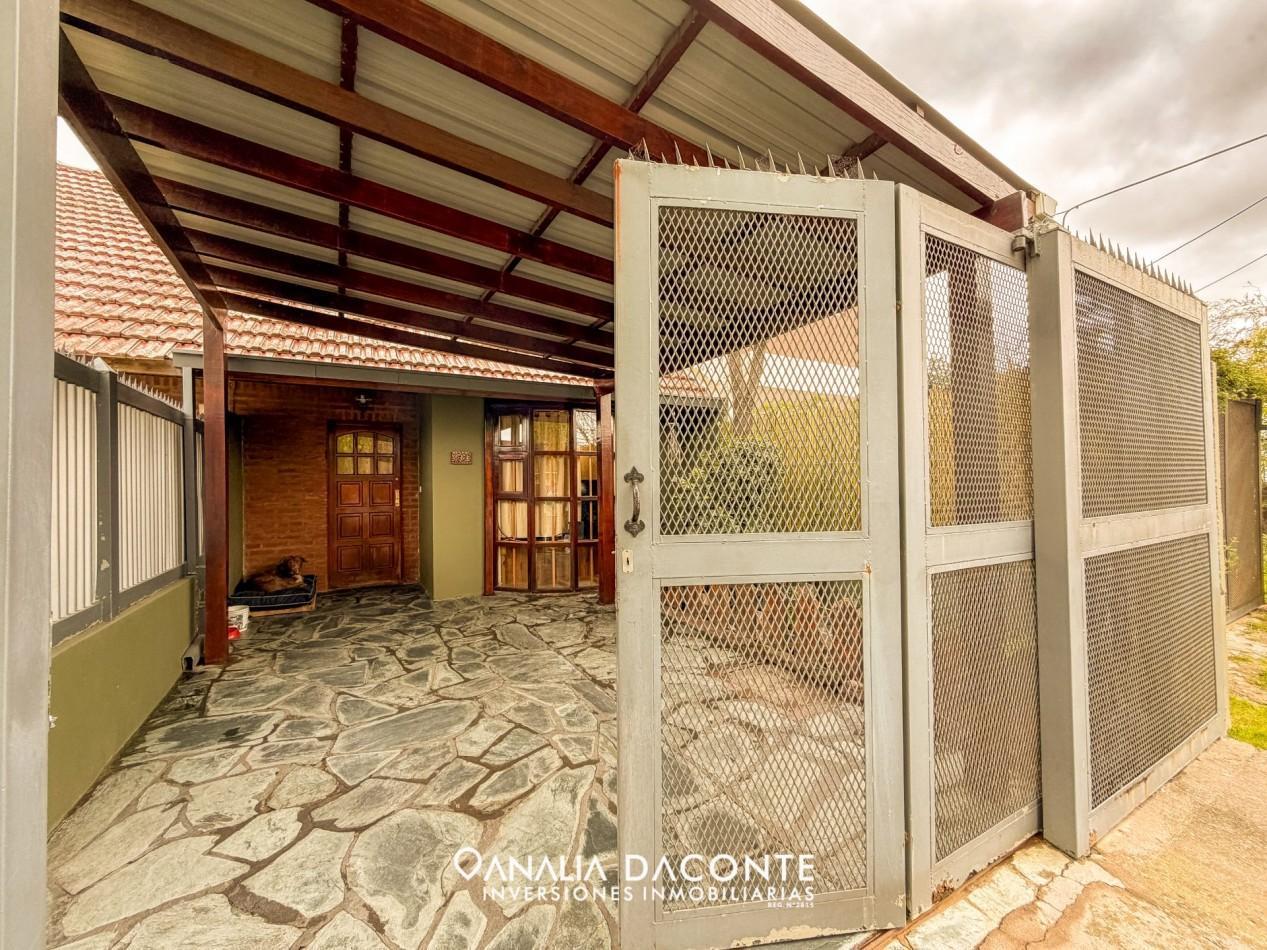 Foto de Duplex 3 amb con jardin en barrio Lopez de Gomara, imagen 1