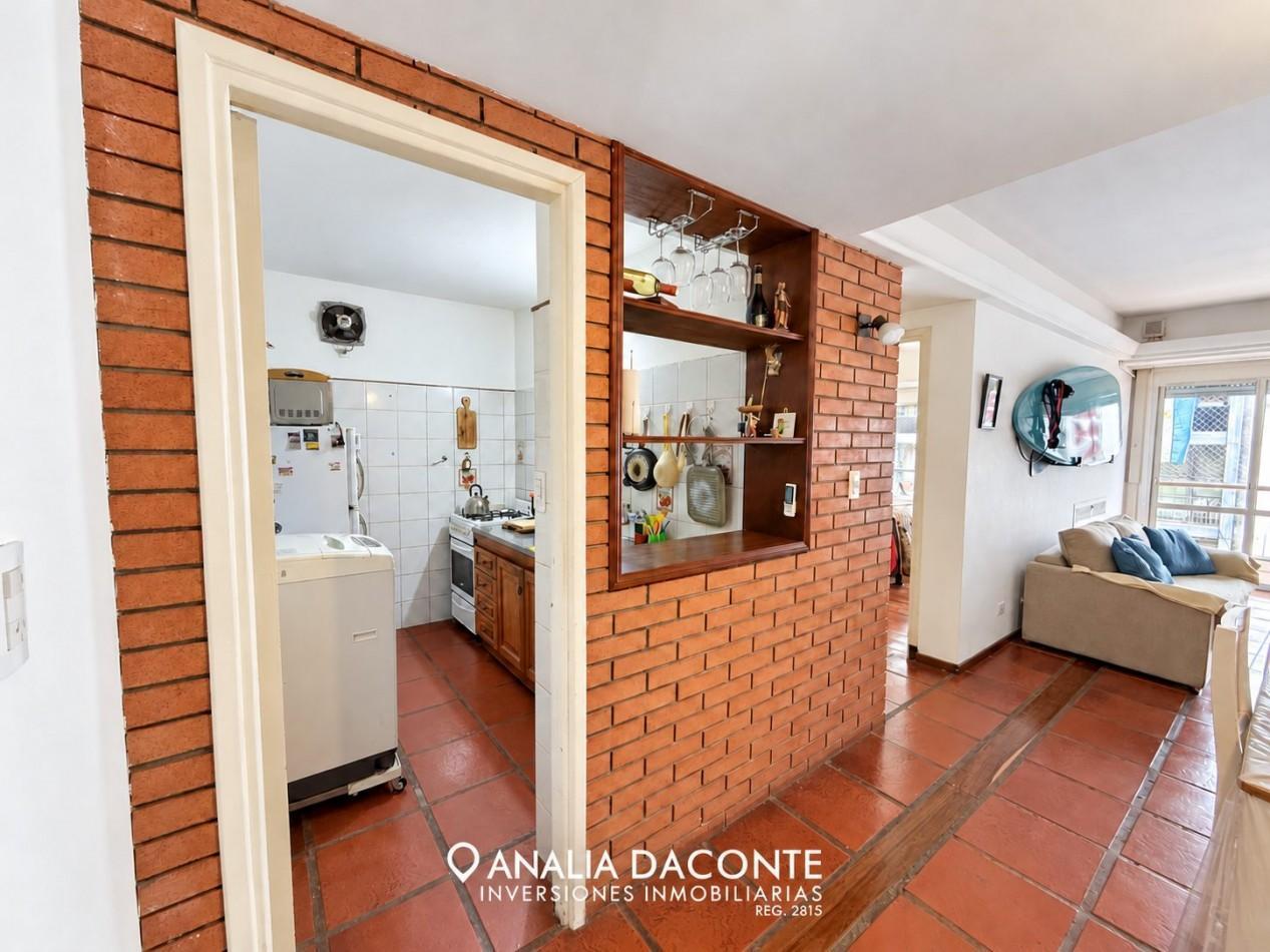 Foto de DEPARTAMENTO 2 AMBIENTES CON GRAN BALCON CORRIDO A LA CALLE ! SAN, imagen 3