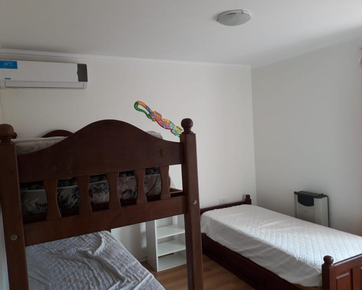 Casa con Pileta Monte del Este 5
