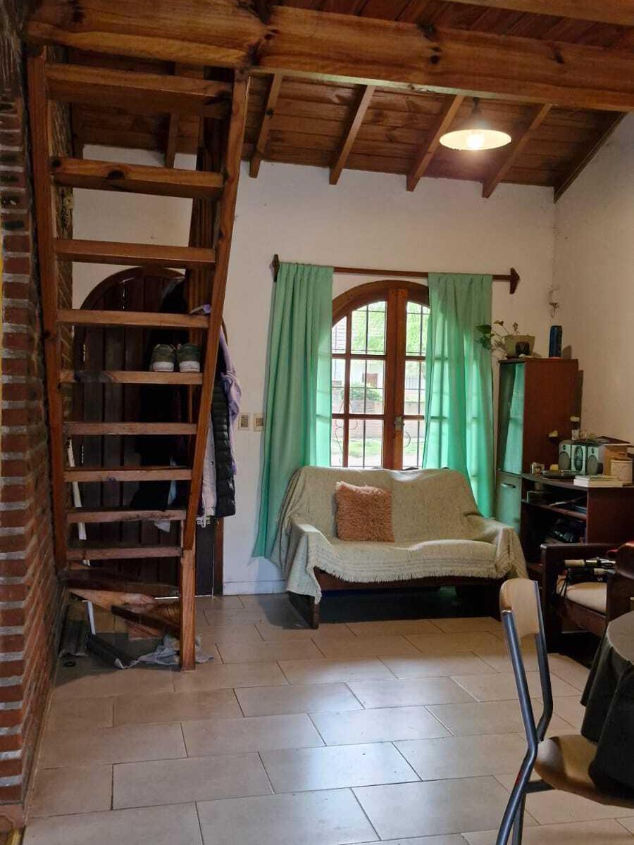 Chalet 3 Amb + Depto con Parque y Garaje en Santa Clara 1